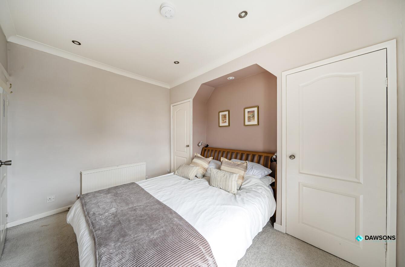 Alstred Street, Kidwelly, SA17 4TN